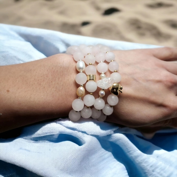 8 mm Matte Rose Quartz bracelet with gold plated charm - Picture 3 of 3